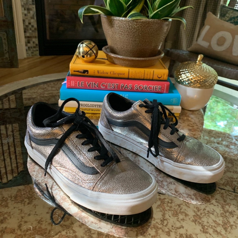 Vans Old Skool 6.5 or 5.0 black and gold